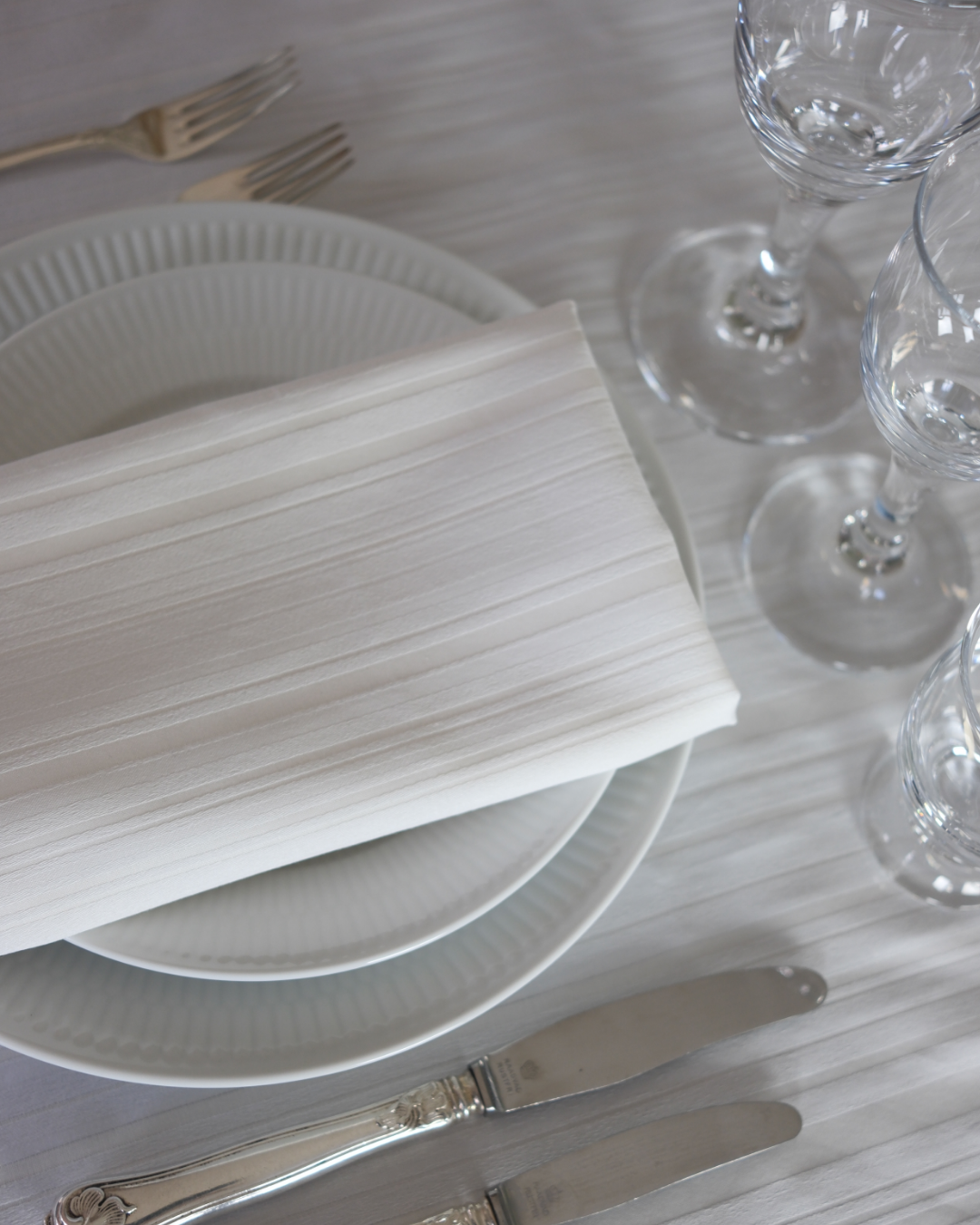 Salme bed linen detail
